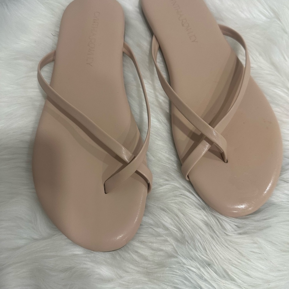 Cynthia Rowley size 6 1/2 nude slide sandals